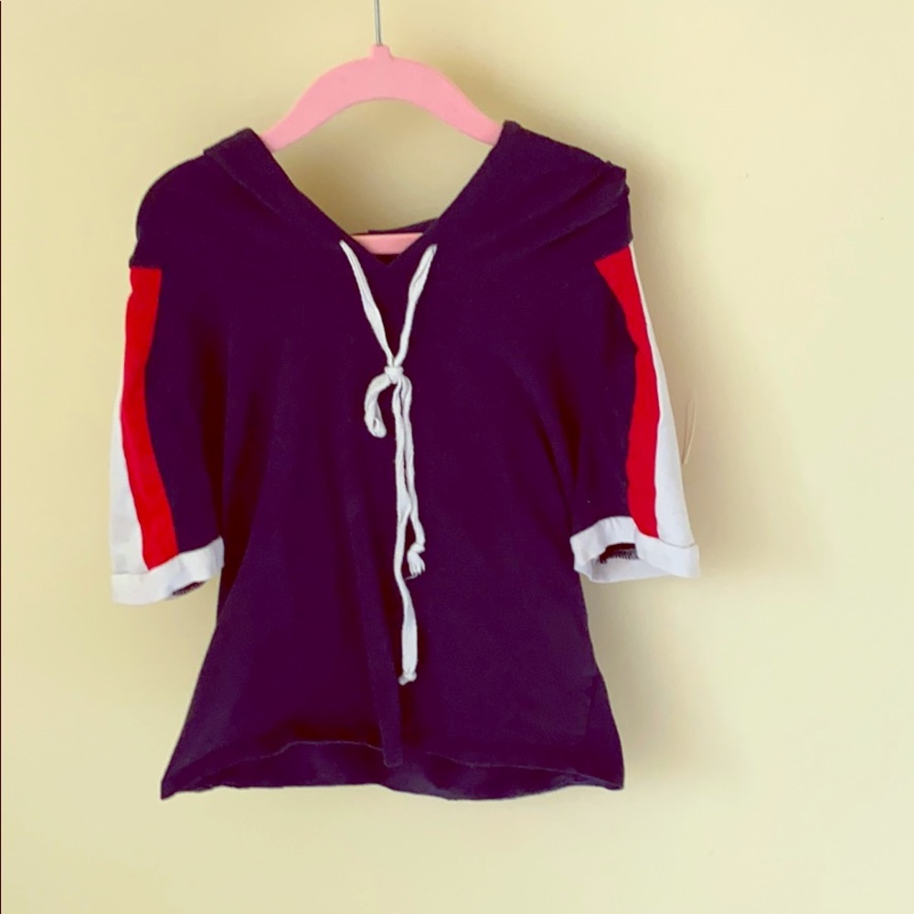 Crop top with hoodie I Colors: blue, red and white